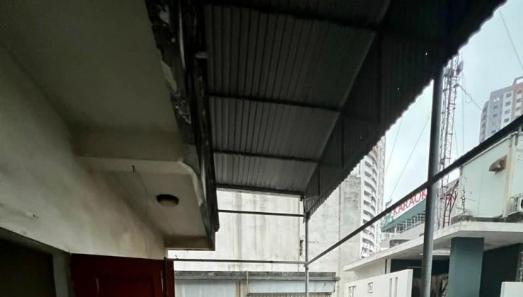 Cho thuê nhà nguyên căn lô góc Tân Mai, 25m2 3.5 tầng, 2 N, 1K, 3 WC - ở, hay VP, KD đỉnh - 11 Tr